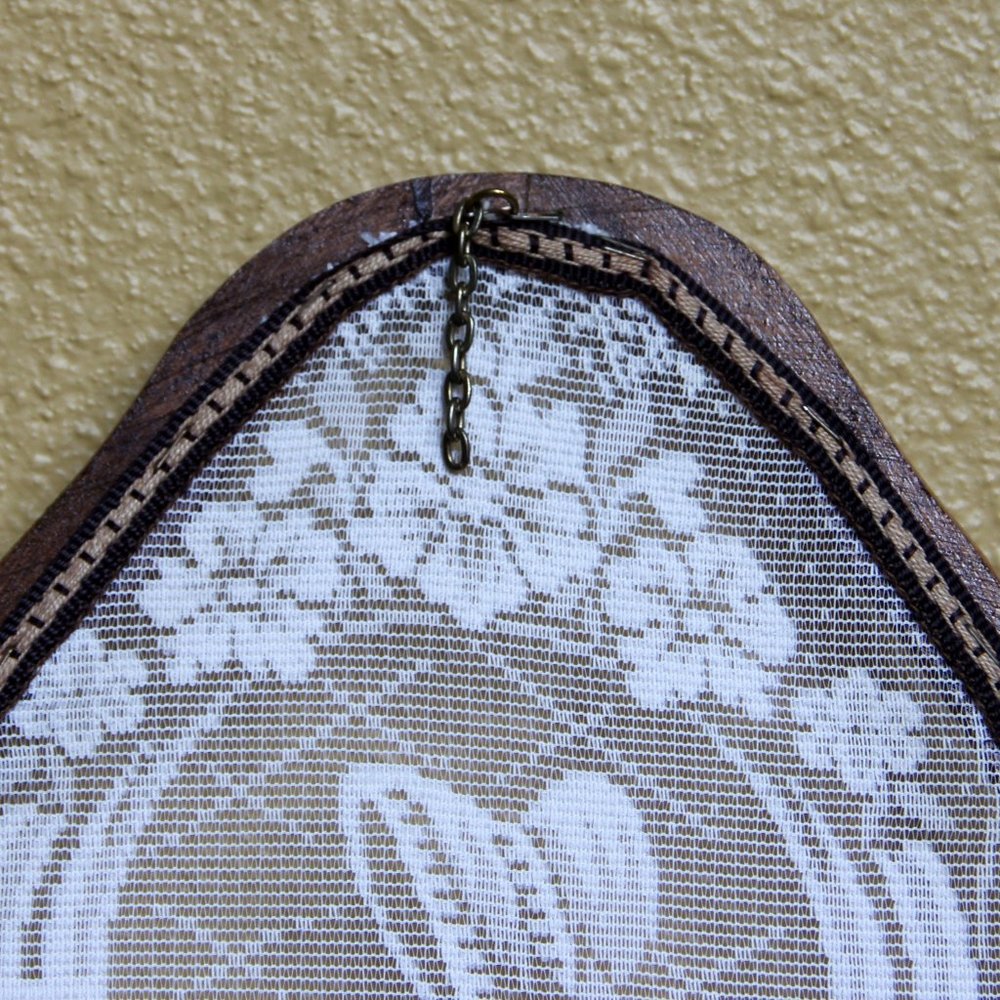 Set of 2 Framed Lace Wall Art Windmill and Lady in Bonnet, Chain Broken - Picture 8 of 11